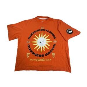 Nike Women’s Recreational Club T Shirt Limited Release Size xs orange